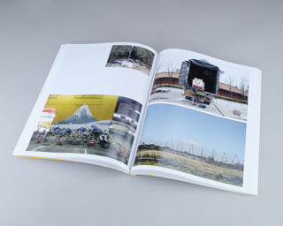 Antoinette Nausikaä / Breathing Mountains