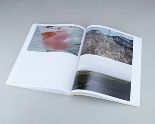 Antoinette Nausikaä / Breathing Mountains