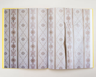 Diana Tamane / Flower Smuggler