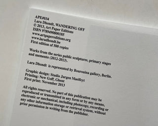 Lara Dhondt / Wandering Off