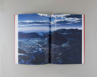 Thomas Nolf / Peculiar Artifacts in Bosnia & Herzegovina – an imaginary exhibition